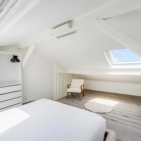 Charming Duplex 2br 6p - *